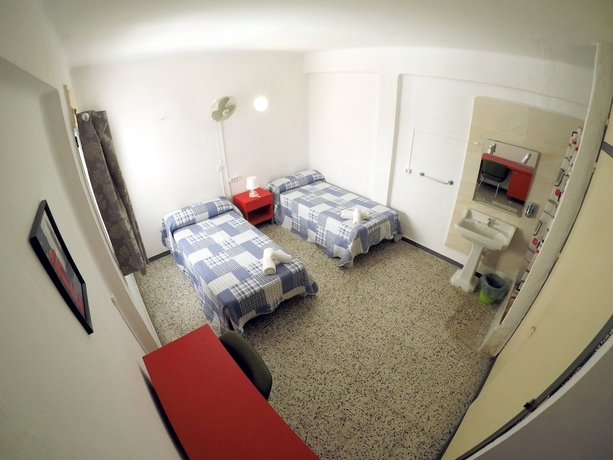 Imagen de la habitación del Hostal Pension Euro Holitel. Foto 7