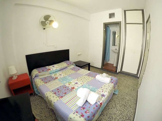 Imagen de la habitación del Hostal Pension Euro Holitel. Foto 8