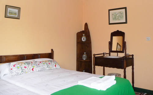 Imagen de la habitación del Hostal Pe&ntilde;a Santa. Foto 3