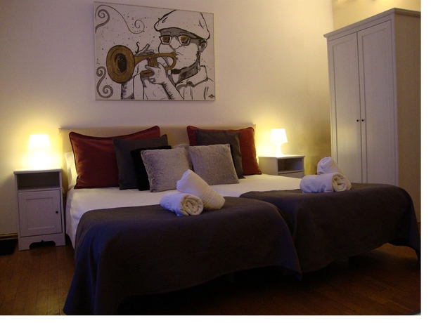 Imagen de la habitación del Hostal Petit Hotel, Sarri&agrave;-Sant Gervasi. Foto 2