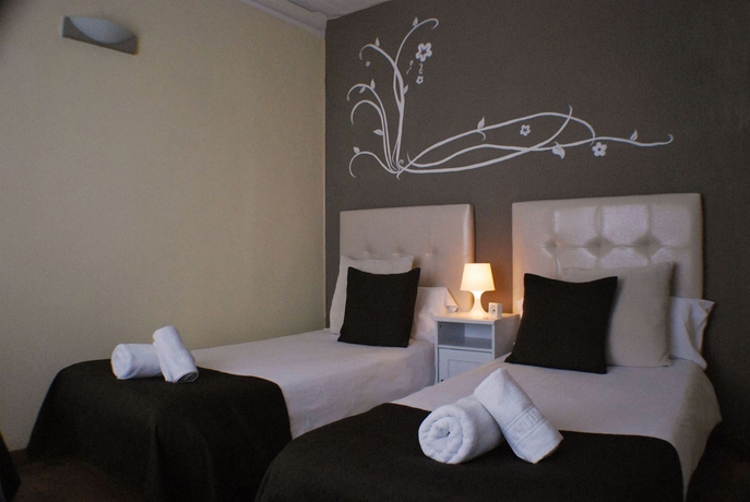Imagen de la habitación del Hostal Petit Hotel, Sarri&agrave;-Sant Gervasi. Foto 3