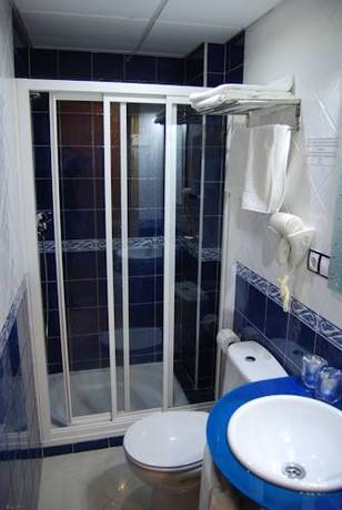 Imagen general del Hostal Pintor. Foto 7