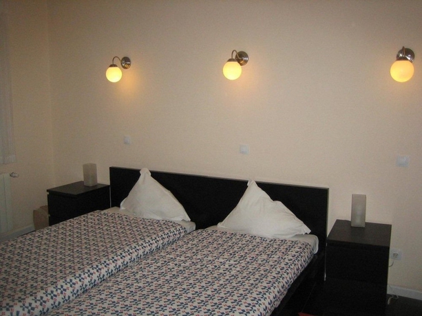 Imagen de la habitación del Hostal Pizarro, Malasa&ntilde;a. Foto 3