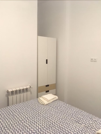 Imagen de la habitación del Hostal Pizarro, Malasa&ntilde;a. Foto 7