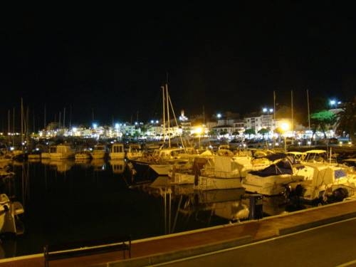 Imagen de la habitación del Hostal Platja. Foto 3