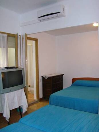 Imagen de la habitación del Hostal Platja. Foto 5