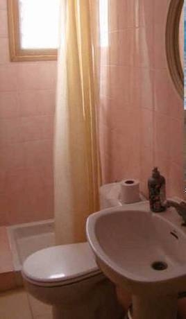 Imagen de la habitación del Hostal Platja. Foto 9