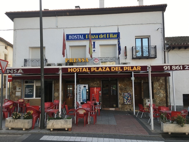 Imagen de los interiores del Hostal Plaza Del Pilar. Foto 13