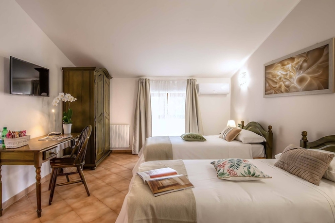 Imagen de la habitación del Hostal Plaza Rooms Ciampino. Foto 6