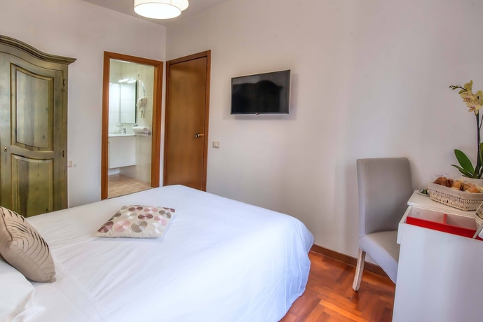 Imagen de la habitación del Hostal Plaza Rooms Ciampino. Foto 9