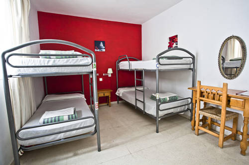 Imagen de la habitación del Hostal Plaza San Pedro. Foto 9