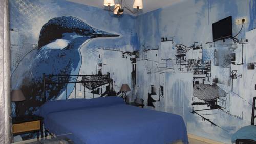 Imagen de la habitación del Hostal Plaza San Pedro. Foto 12