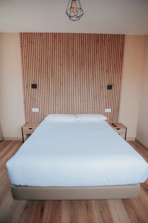 Imagen de la habitación del Hostal Polotel. Foto 6