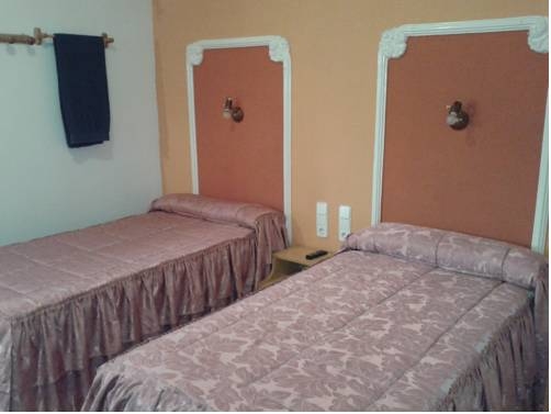 Imagen general del Hostal Porta De Ferro. Foto 4