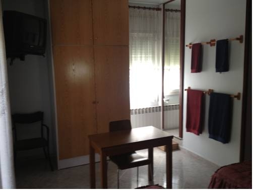 Imagen general del Hostal Porta De Ferro. Foto 9