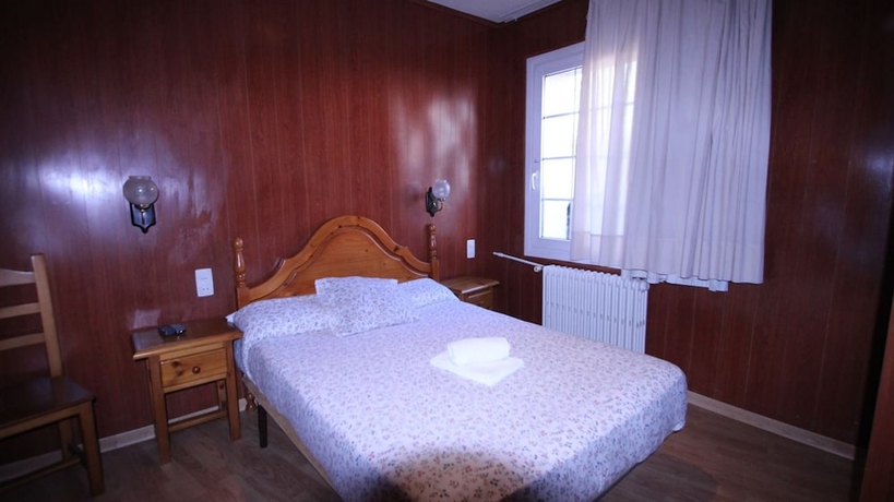 Imagen de la habitación del Hostal Porta De Núria. Foto 3