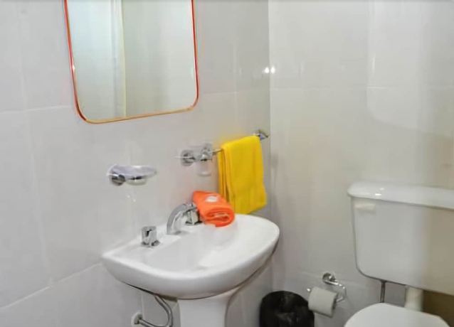 Imagen de la habitación del Hostal Portal La Linda. Foto 14