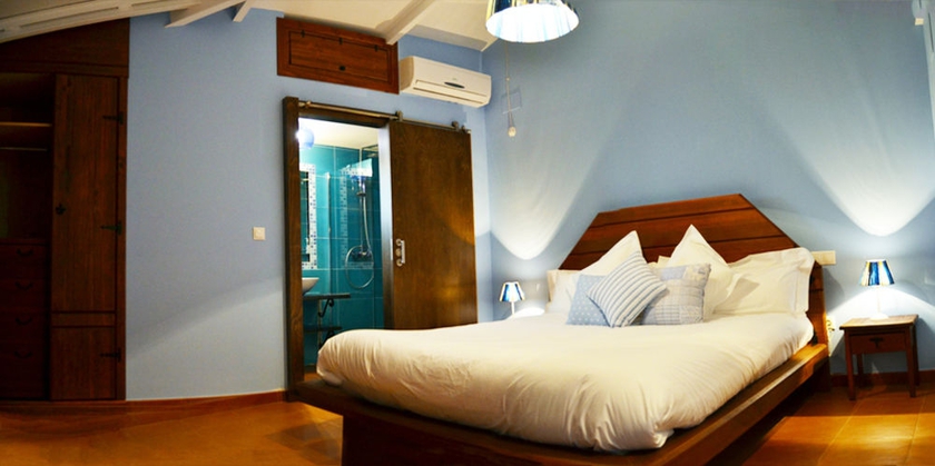 Imagen de la habitación del Hostal Posada De Quijada. Foto 4
