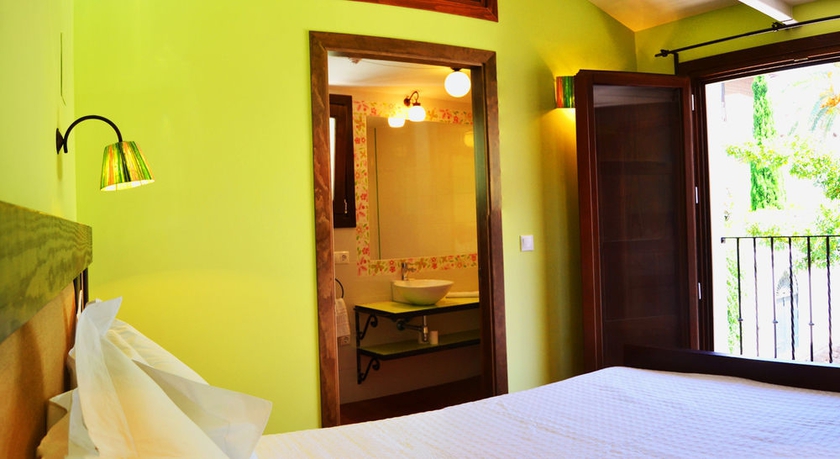 Imagen de la habitación del Hostal Posada De Quijada. Foto 8