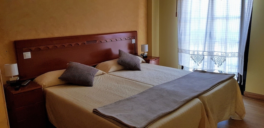 Imagen de la habitación del Hostal Posada carral cabarceno. Foto 9