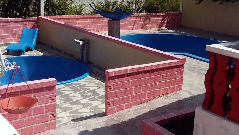 Imagen de la piscina del Hostal Pousada Mazolas. Foto 19