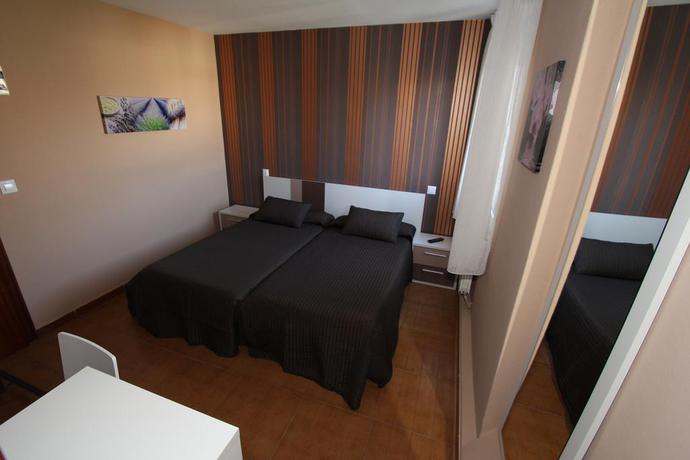 Imagen de la habitación del Hostal Pr Plaza De Galicia. Foto 7