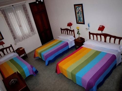 Imagen de la habitación del Hostal Pretoria, Puerta del Sol. Foto 2