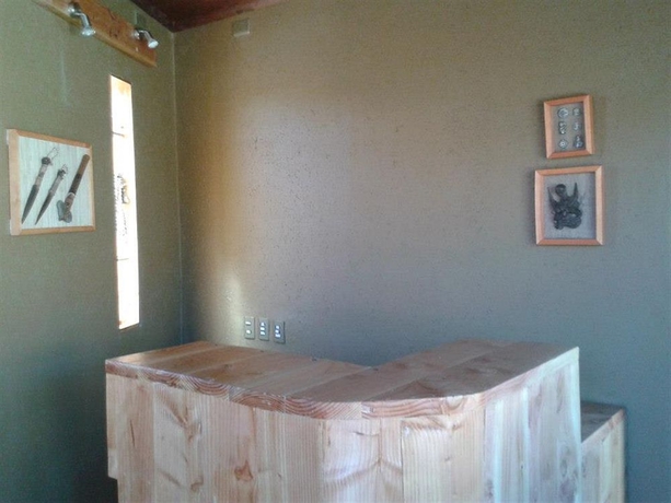 Imagen del bar/restaurante del Hostal Pueblo de Tierra. Foto 2