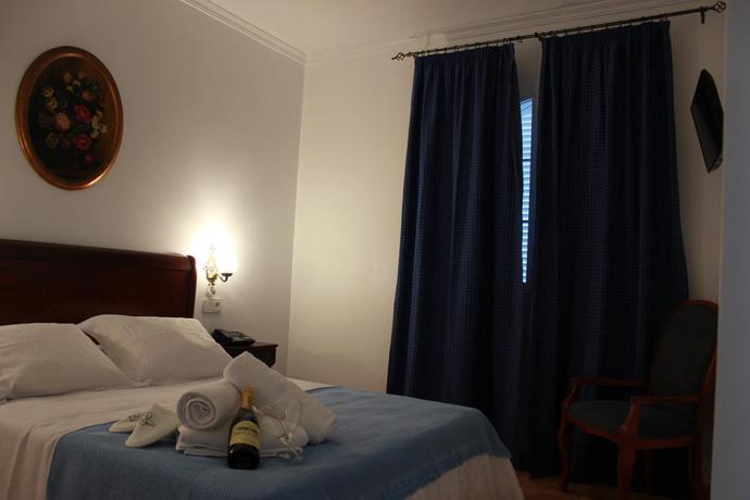 Imagen general del Hostal Puerta De Arcos. Foto 10