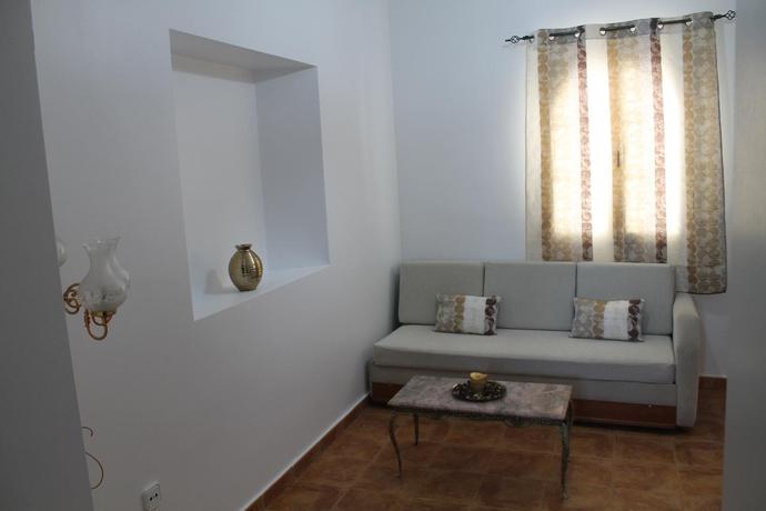 Imagen general del Hostal Puerta De Arcos. Foto 19