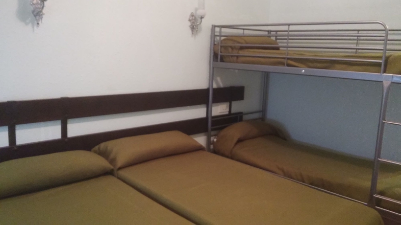 Imagen de la habitación del Hostal Puerta de Teruel. Foto 12