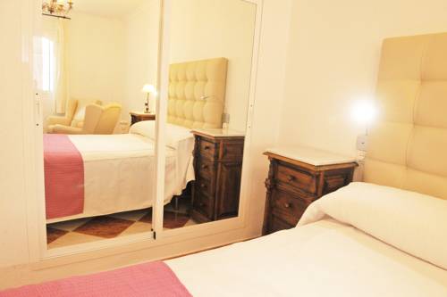 Imagen de la habitación del Hostal Puerto Lepe. Foto 5