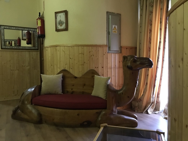 Imagen de los interiores del Hostal Puerto, Somosierra. Foto 14