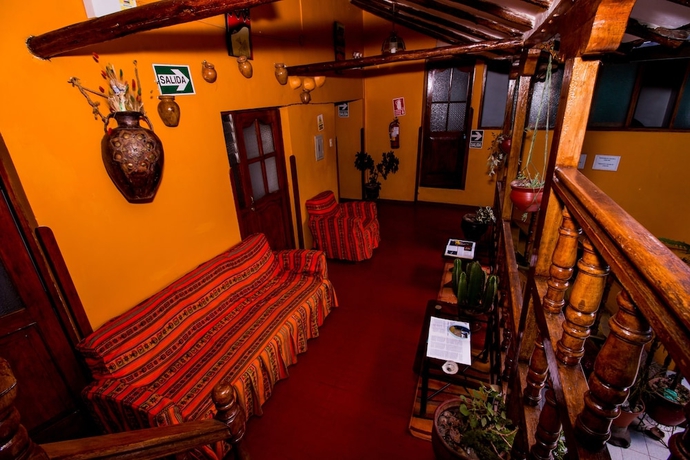 Imagen de los exteriores del Hostal Pumakiru. Foto 16