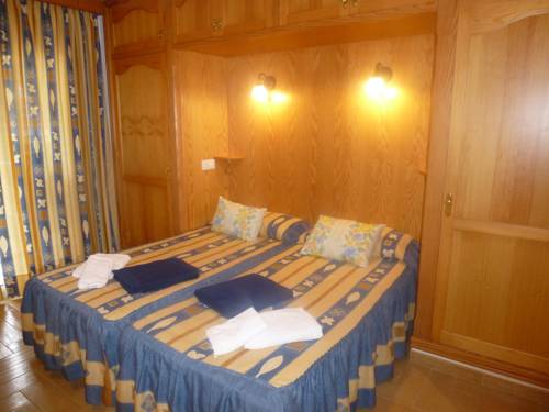 Imagen de la habitación del Hostal Punta Prima. Foto 5