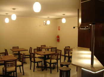 Imagen del bar/restaurante del Hostal Qoyllurwasi. Foto 4
