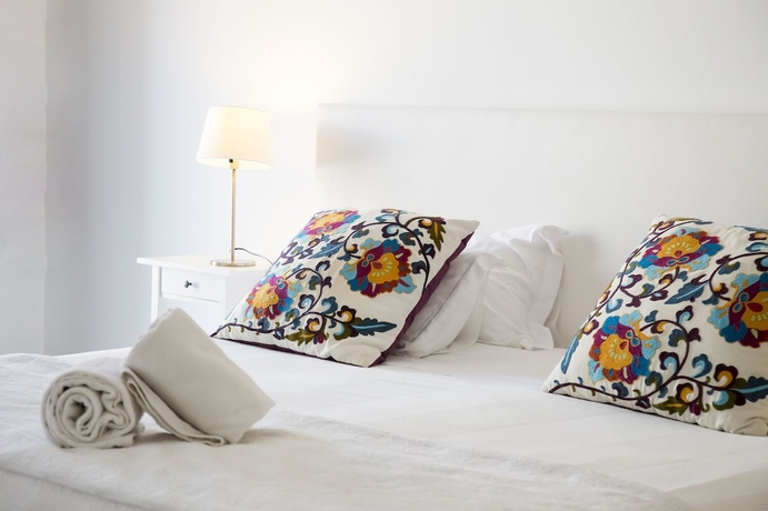 Imagen de la habitación del Hostal Quinta da Praia das Fontes. Foto 8