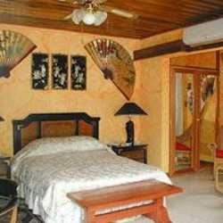 Imagen general del Hostal REAL LOS ROBLES. Foto 3