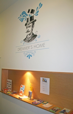 Imagen de los interiores del Hostal Ramblas by Pillow. Foto 11