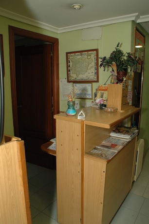 Imagen de los interiores del Hostal Ramón Y Cajal. Foto 18