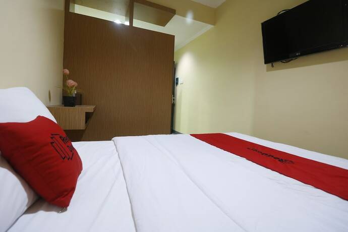 Imagen general del Hostal Reddoorz Near Itc Cempaka Mas. Foto 6