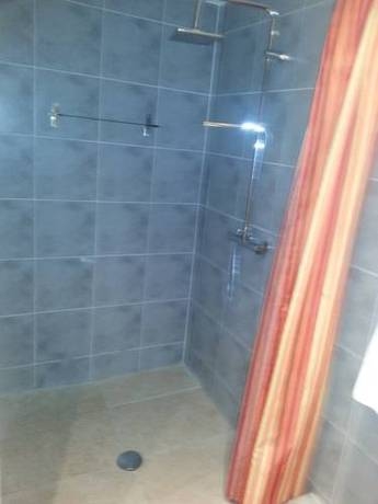 Imagen general del Hostal Regina Selfcheck-in Smart Rooms. Foto 3