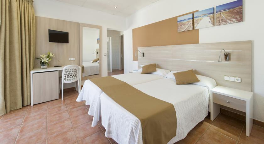 Imagen de la habitación del Hostal Residencia Adelino. Foto 3