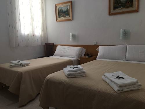 Imagen de la habitación del Hostal Residencia Lido. Foto 6