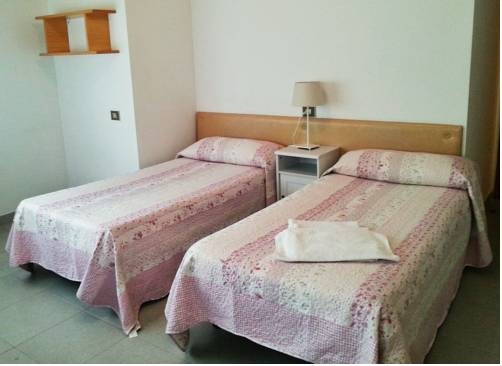 Imagen general del Hostal Residencia Ponte Vella. Foto 9