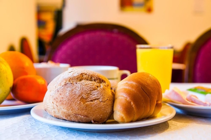 Imagen del bar/restaurante del Hostal Residencial Lar do Areeiro. Foto 2