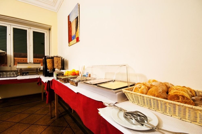 Imagen del bar/restaurante del Hostal Residencial Lar do Areeiro. Foto 5