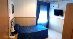 Imagen de la habitación del Hostal Residencial RR. Foto 2