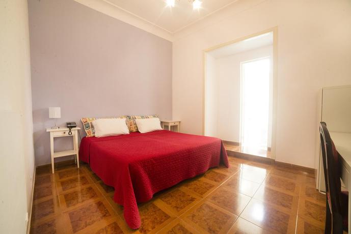 Imagen de la habitación del Hostal Residencial Valentina. Foto 4