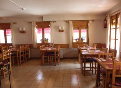 Imagen del bar/restaurante del Hostal Restaurant Alt Pirineu. Foto 5